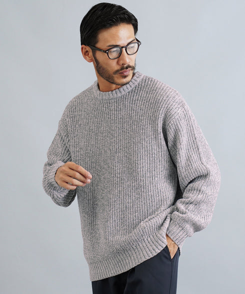 グレー MODEL : GO 180cm 66kg Lsize